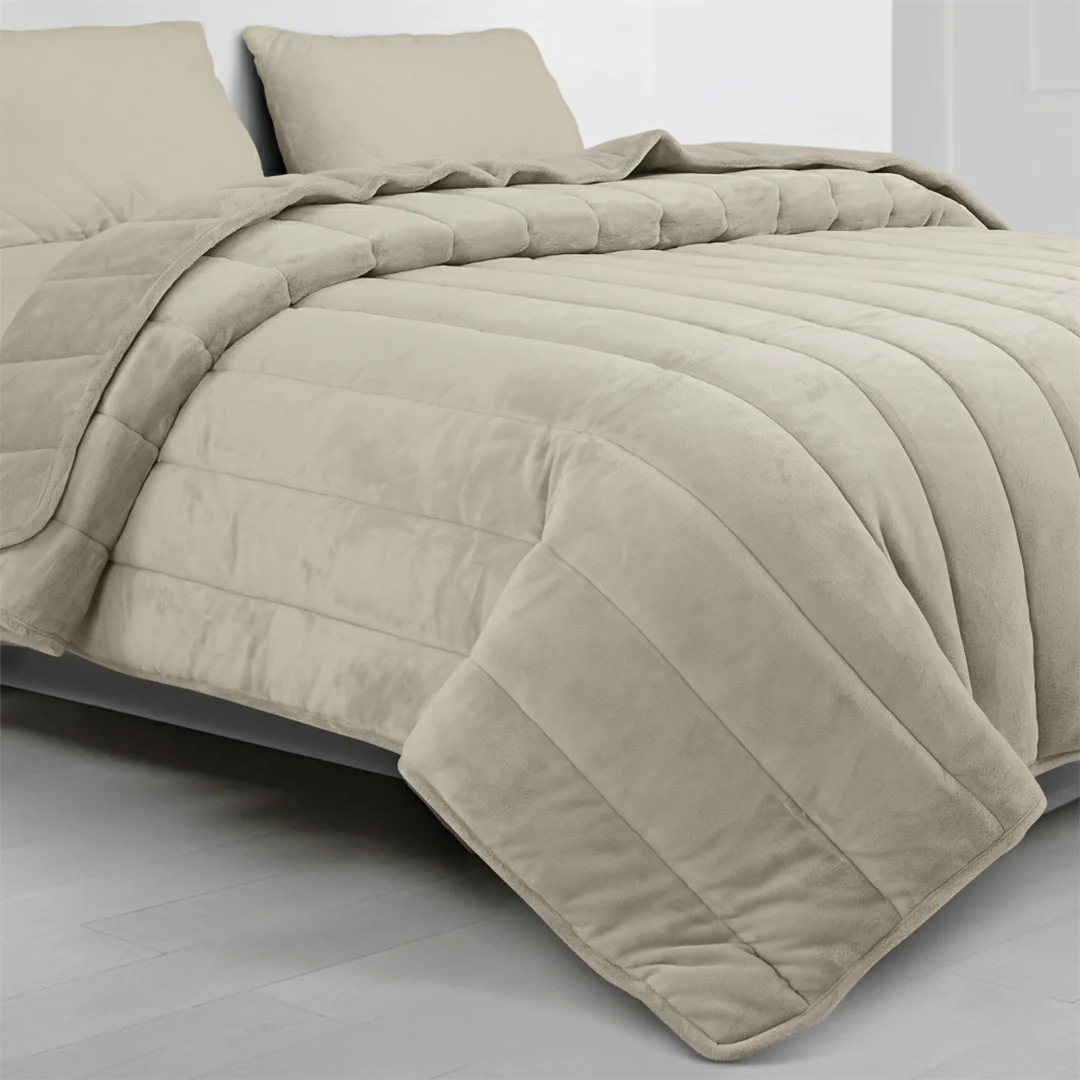 Moonwalker Arctic Polar Fleece Extreme Winter Quilt - 700 GSM - Image 17