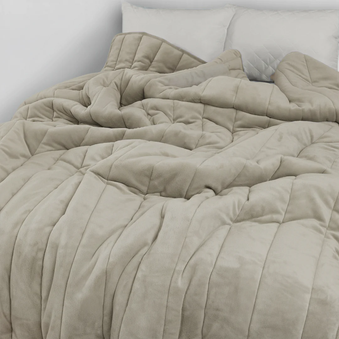 Moonwalker Arctic Polar Fleece Extreme Winter Quilt - 700 GSM - Image 19