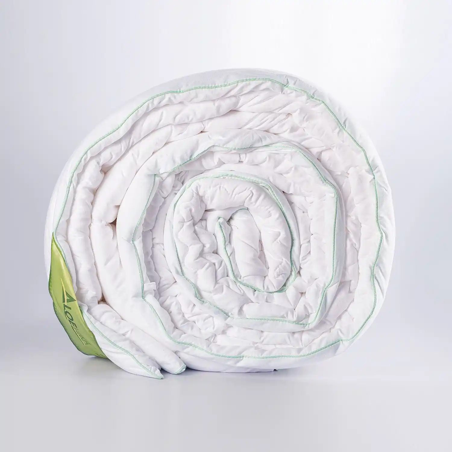 Real Aloevera Gel Coated Premium Ultra Soft All Season Quilt - 250 GSM - Image 9