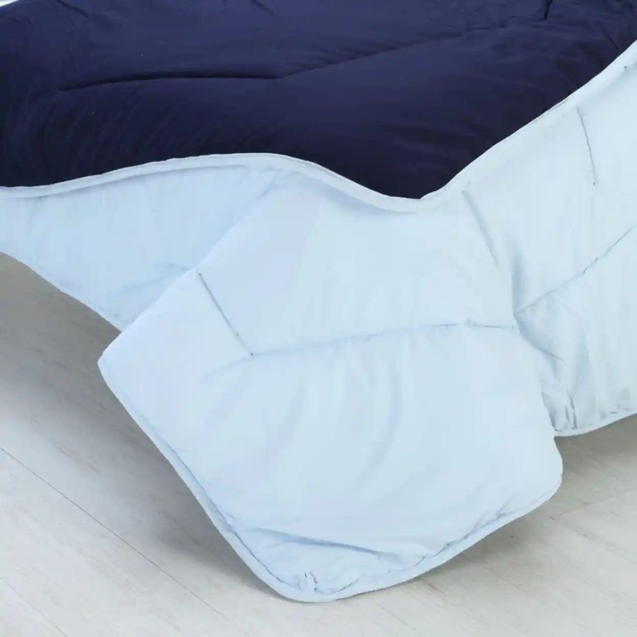 Vibgyor Microfiber Reversible Ac Quilt - 200 GSM - Image 4