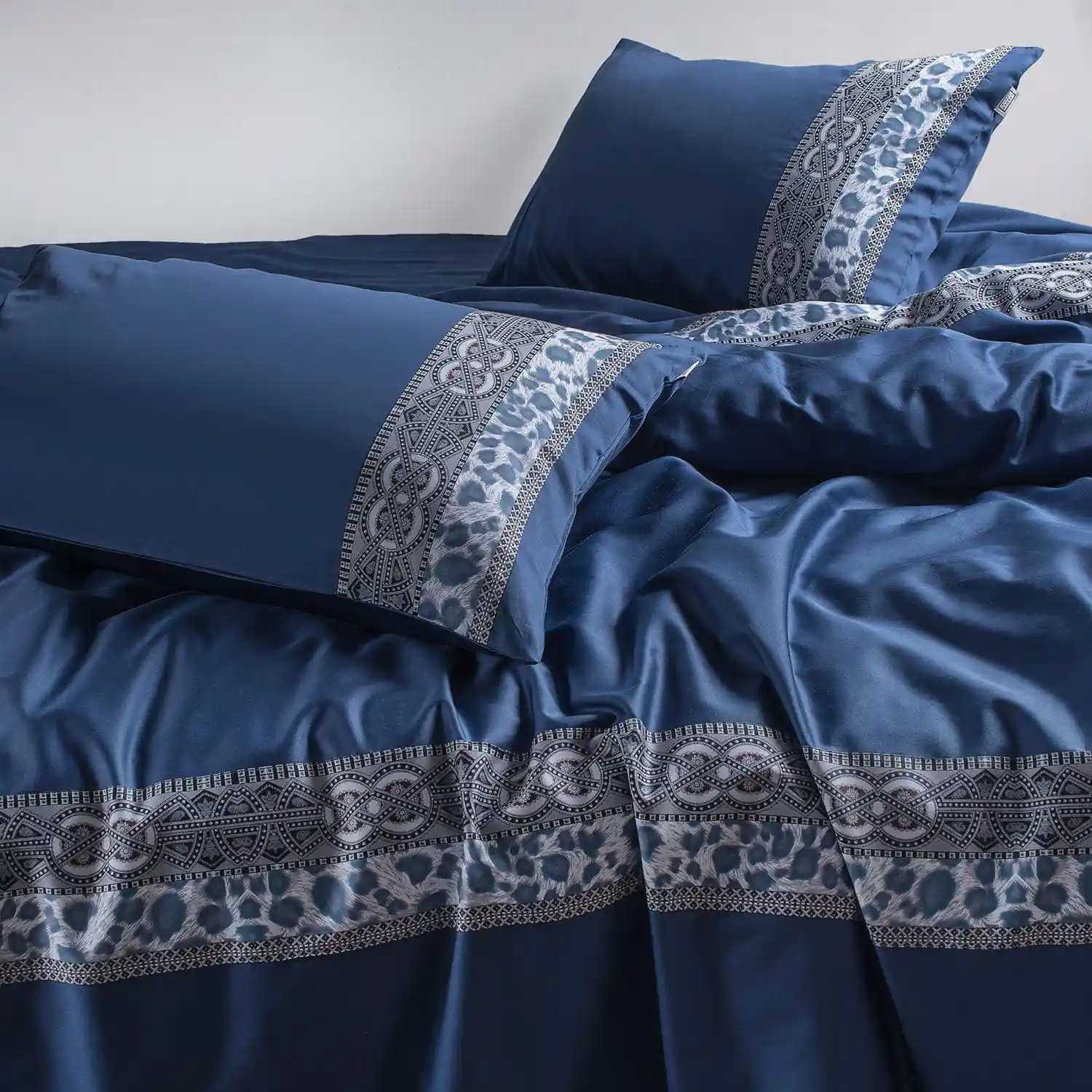 Villa Barcelona 500 Tc Bedsheets - Image 4