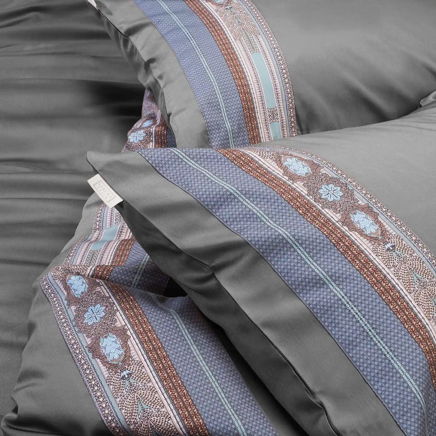 Villa Barcelona 500 Tc Bedsheets - Image 85
